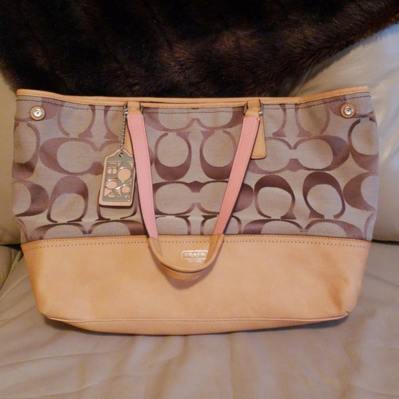 Used Coach Satchel - Picture 2 of 8